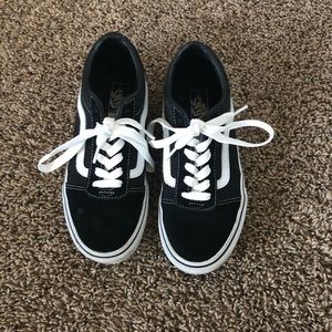 Black boys vans (size 4.5)